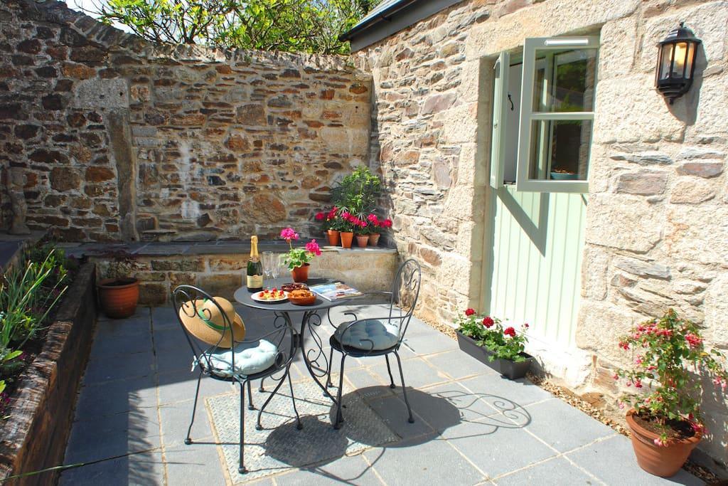 The Snuggery Villa Truro Bagian luar foto